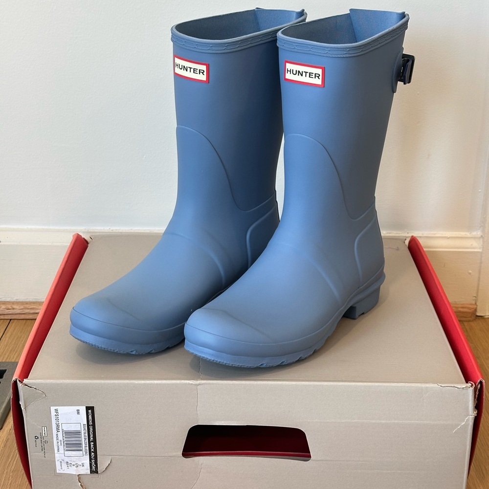 Hunter Women's Original Short Rain Boots, Adjustable Back, Bouvet Blue, 9